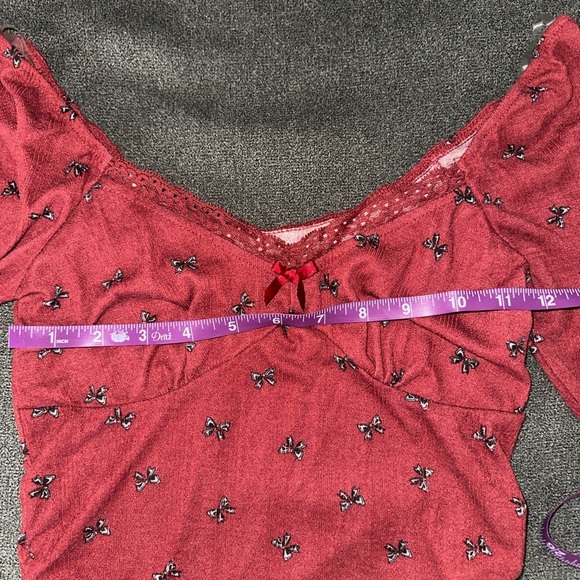 Festive Red Ruched Puff Sleeve Top XS – Holiday Party Y2K Blouse - Picture 4 of 5